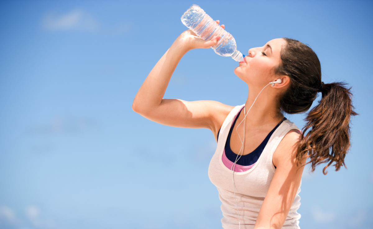 Sali minerali e idratazione: come proteggersi dal caldo estivo Sali minerali e idratazione: come proteggersi dal caldo estivo