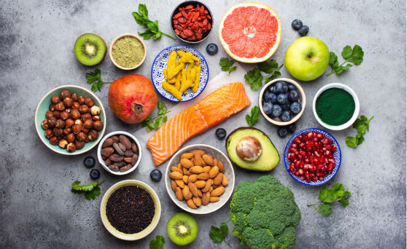 Superfood e salute: gli alimenti che potenziano il tuo organismo Superfood e salute: gli alimenti che potenziano il tuo organismo