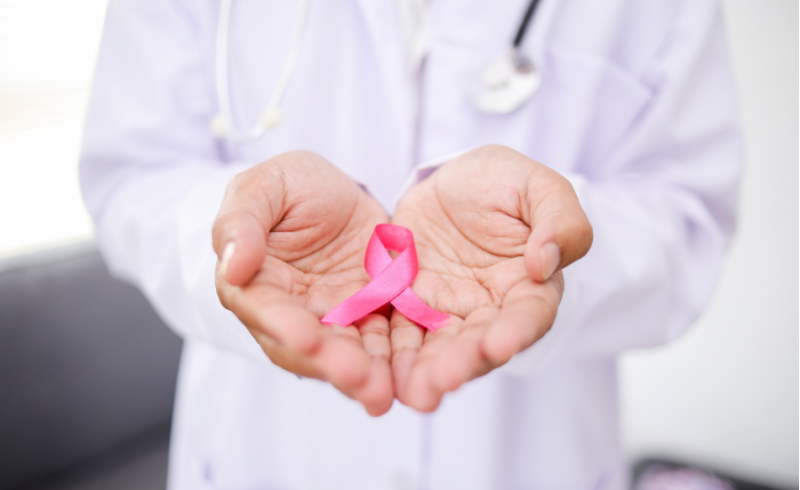 Prevenzione del tumore al seno, visite ed esami da non trascurare