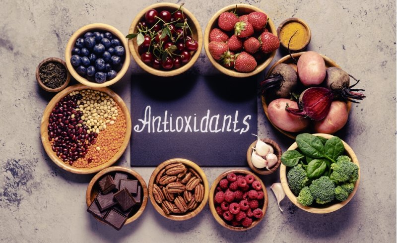 Alimenti ricchi di antiossidanti per una pelle giovane e sana