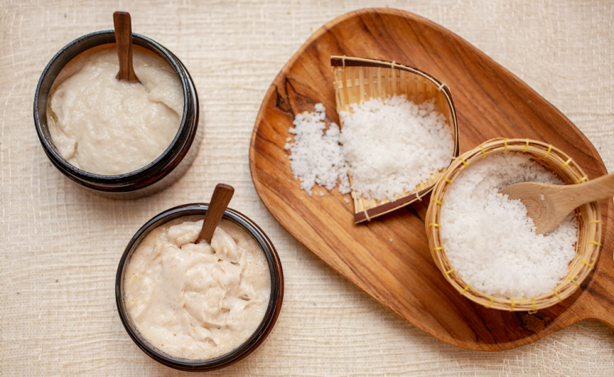 Scrub: come scegliere quello giusto per il tuo tipo di pelle