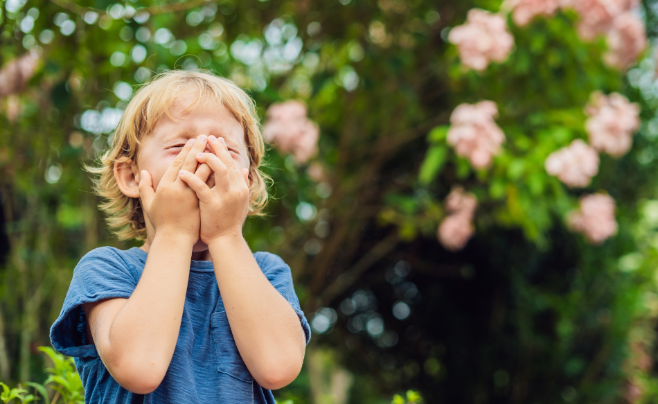 Allergie primaverili nei bambini, come aiutare a proteggerli