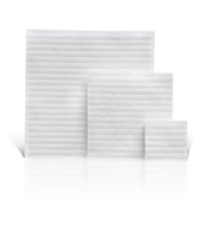 AQUACEL EXTRA MEDICAZIONE CON CARBOSSIMETILCELLULOSA SODICA5X5 CM 10 PEZZI